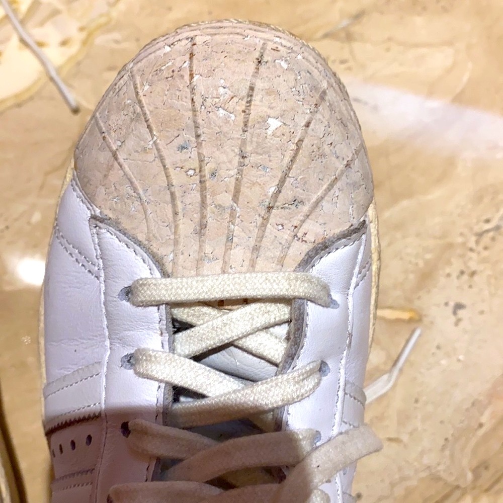 Adidas - Picture 1 of 5